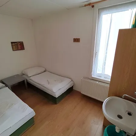 Dvojlozkova Izba Cislo Osem Hotel